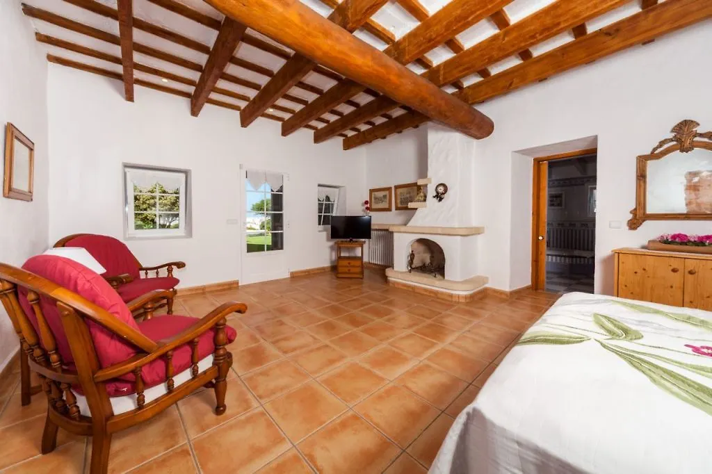 Finca Ses Cuarterades Alaior Country house